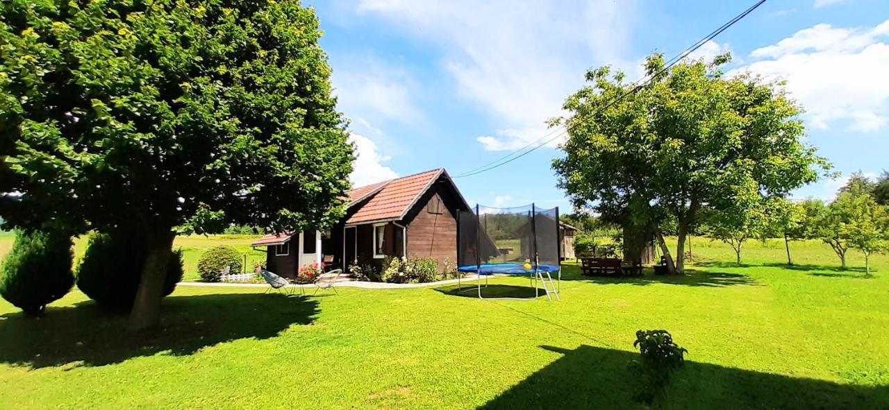 Wooden House Nela Near Plitvice Lakes Smoljanac Exterior photo